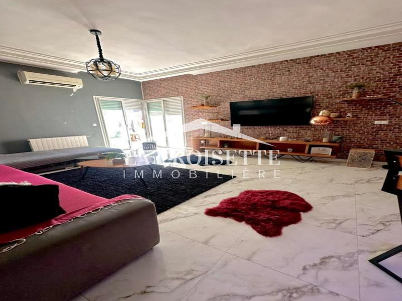 Appartement S+2 meublé à La Soukra